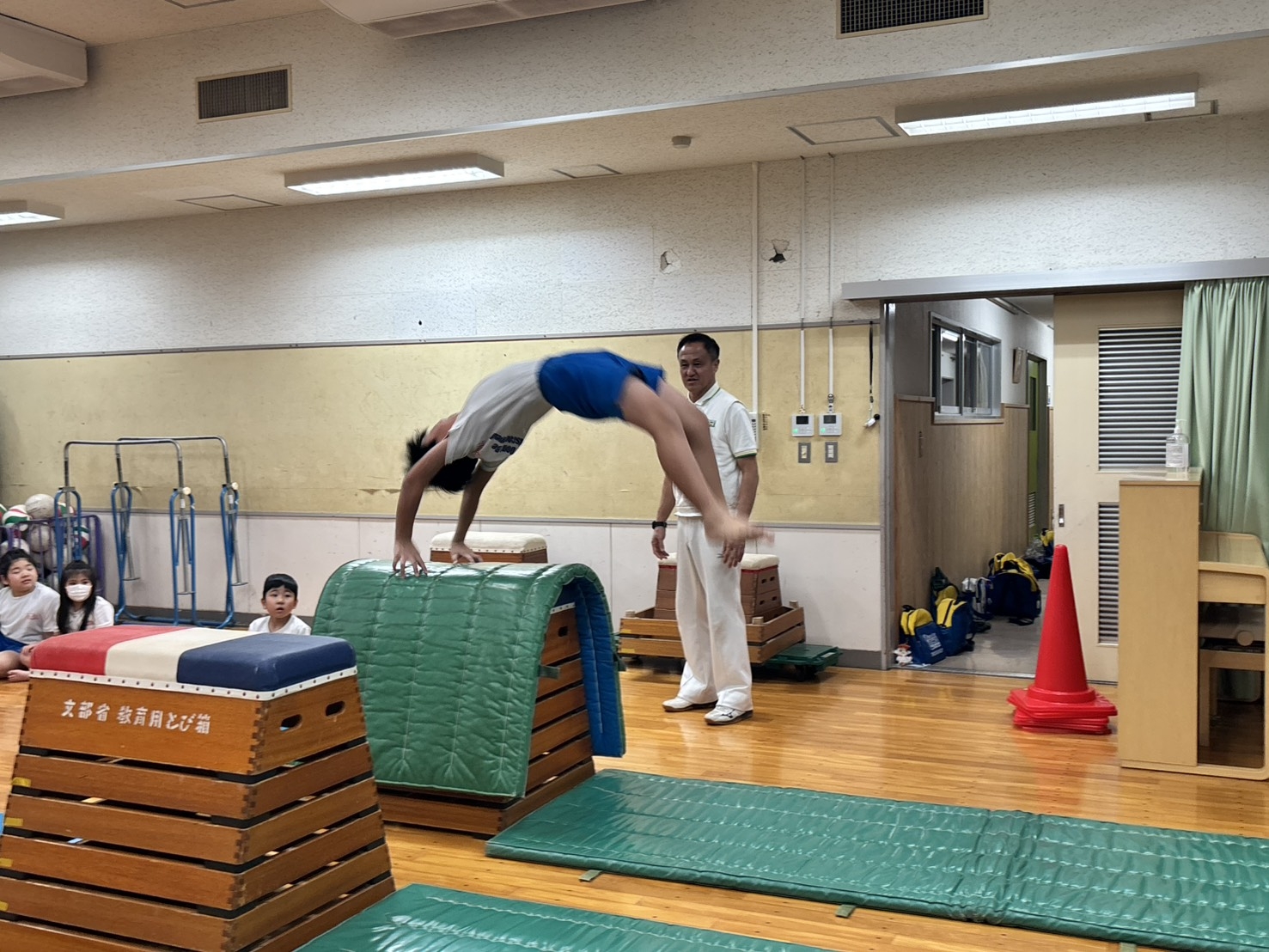 ラックスポーツクラブ